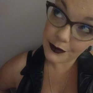 Meet your Posher, Juli